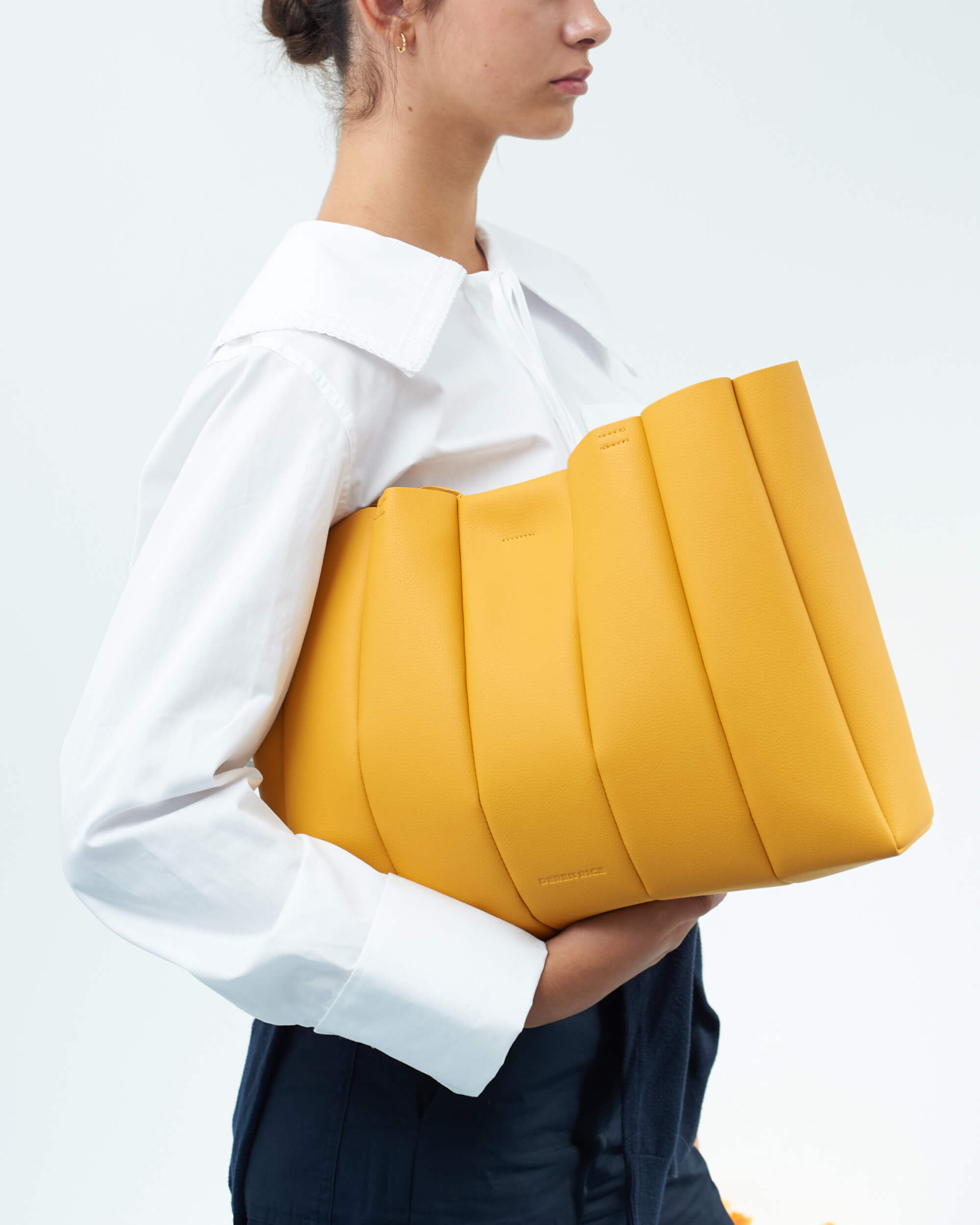 Tote shell bag D4 - Ambar · DEREN RICE – Deren Rice